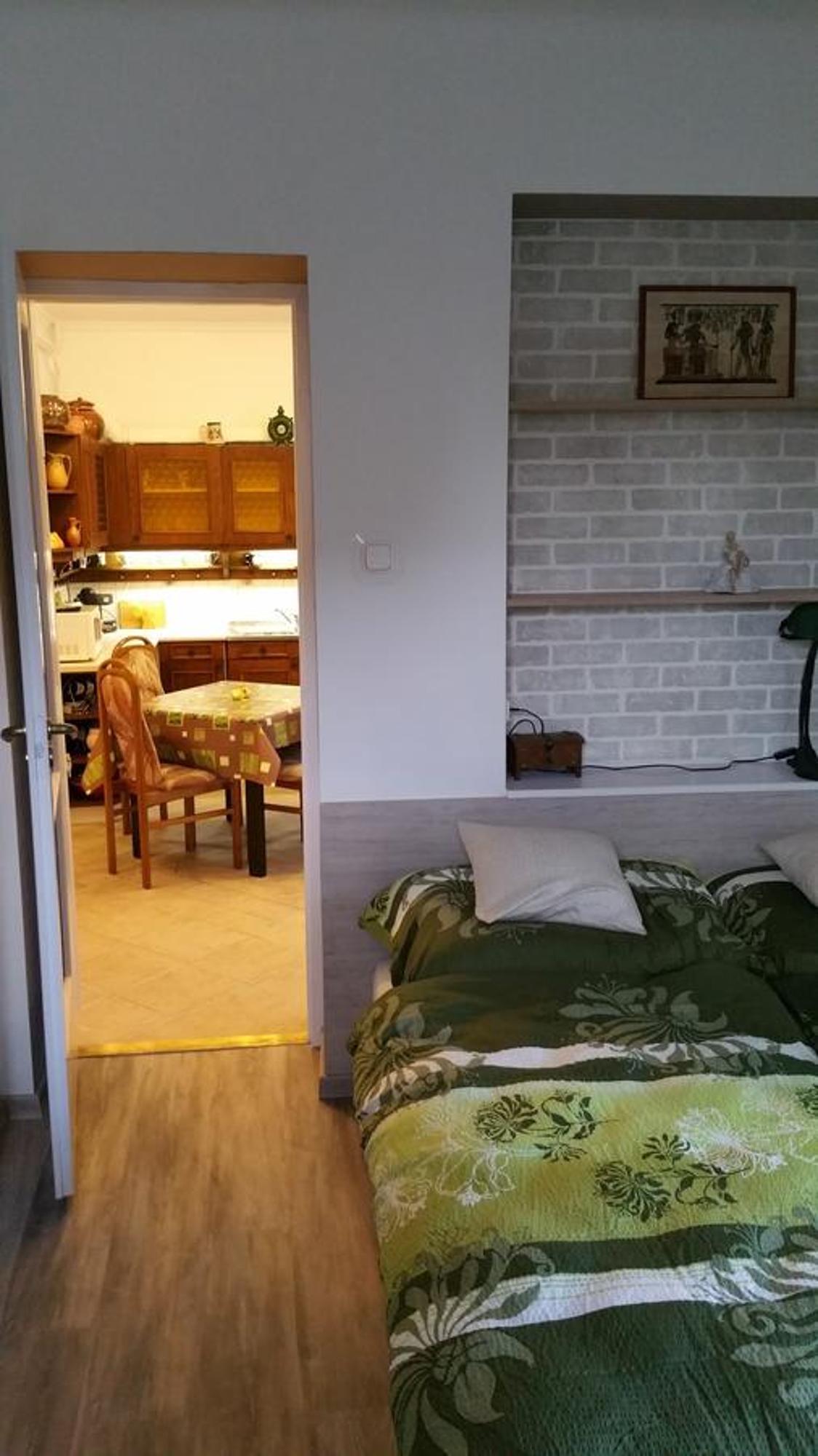 Apartment Patricia With Garden Budapest Ruang foto