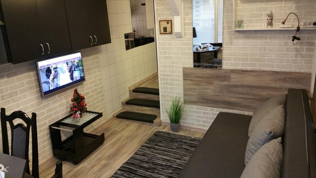 Apartment Patricia With Garden Budapest Ruang foto